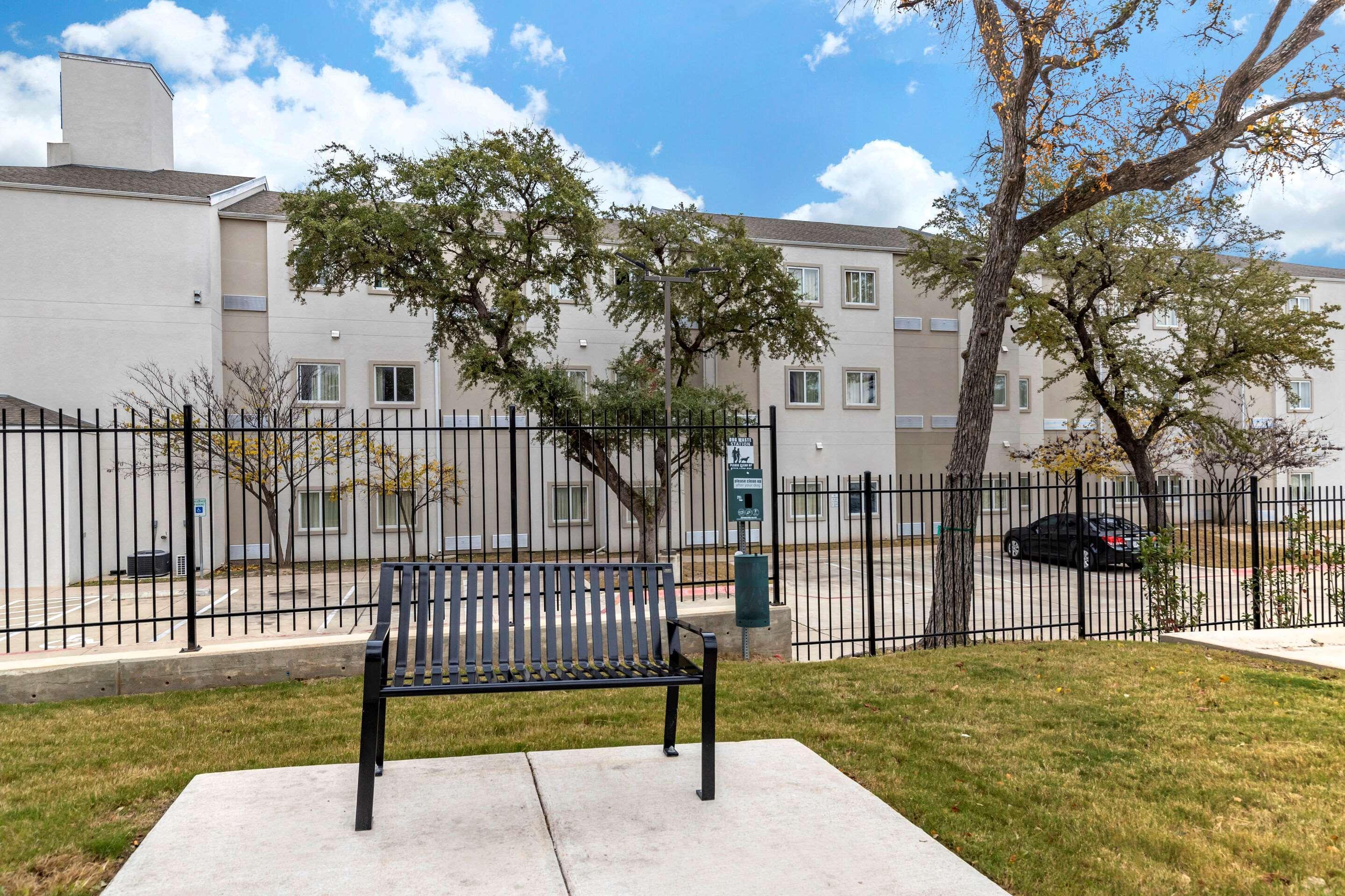 Comfort Suites Cedar Park Dış mekan fotoğraf